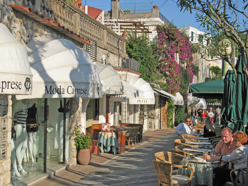 Sidewalk Cafe in Capri Italy